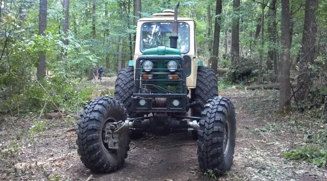 Traktor T